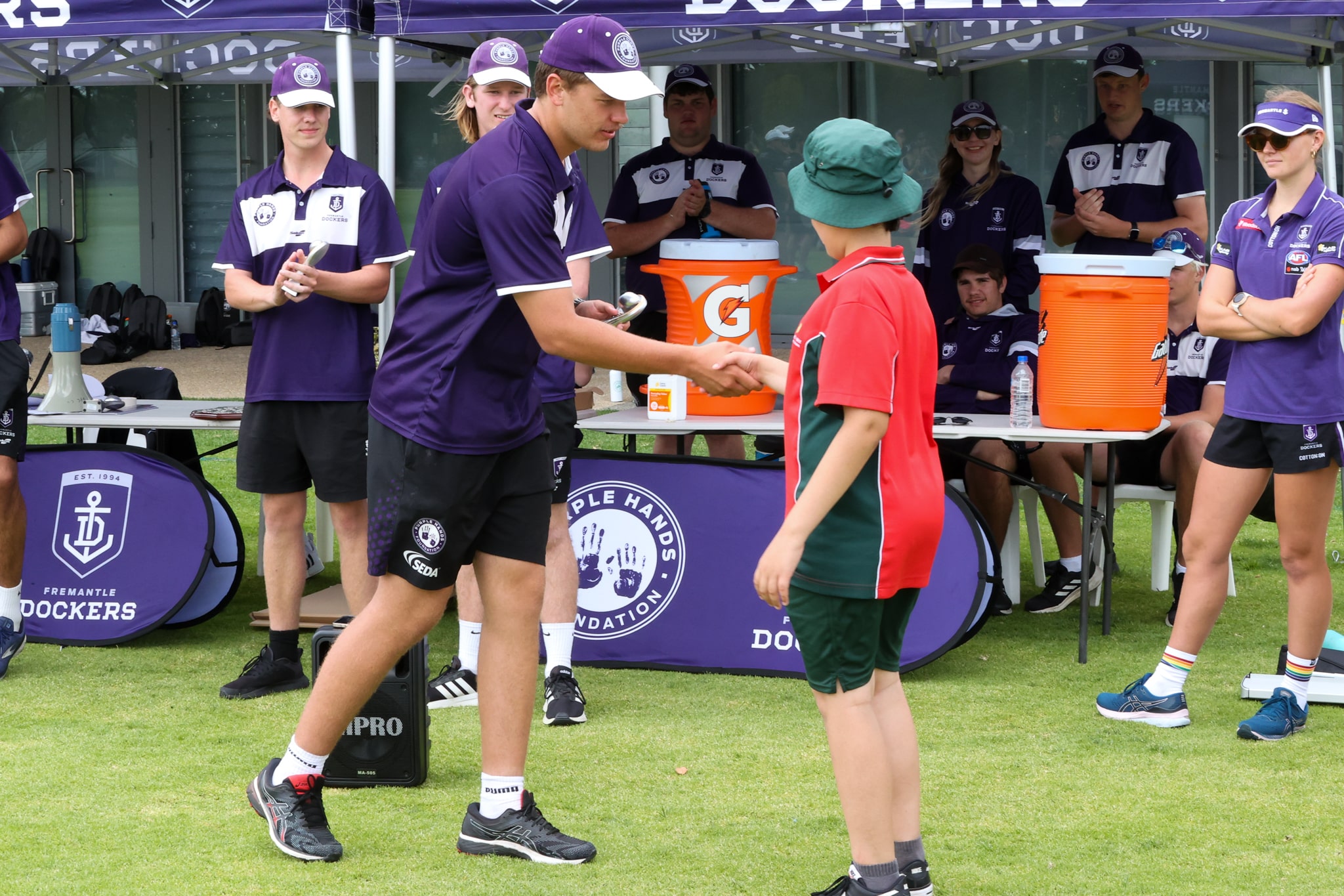 student-fundraising-at-work-through-starkick-seda-group